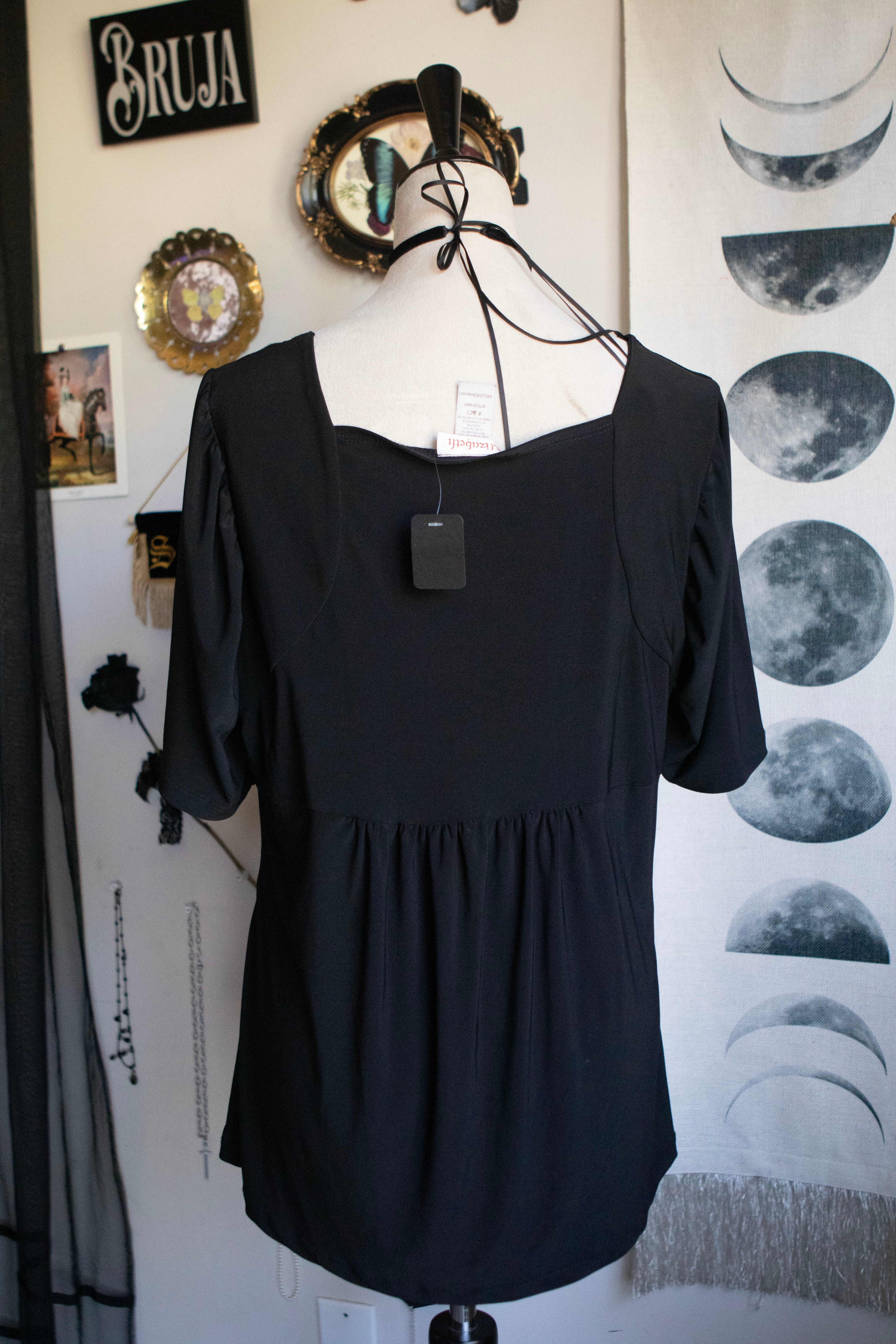 Vintage 00's Beaded Black Top