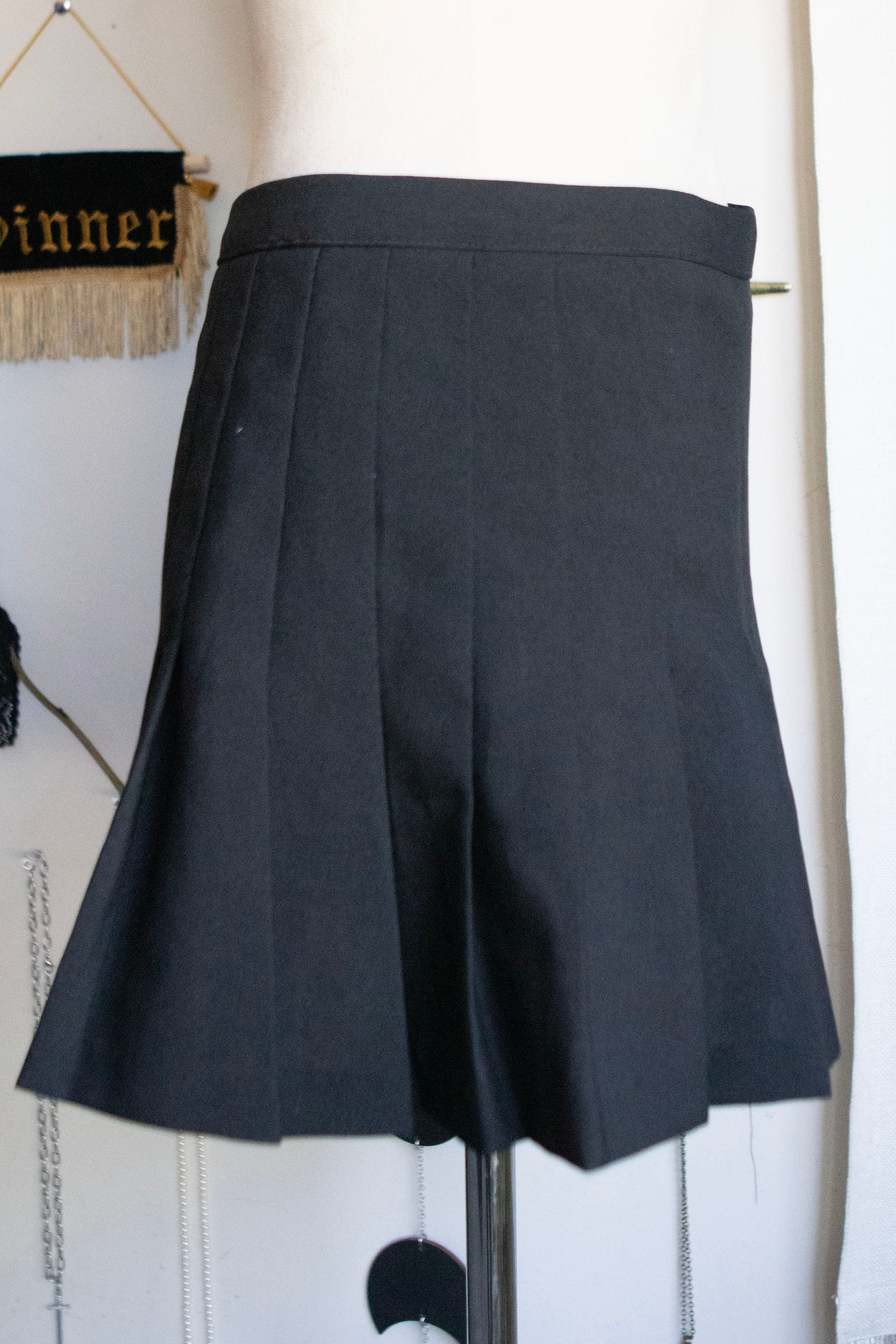 Vintage 00's Pleaded Mini Skirt